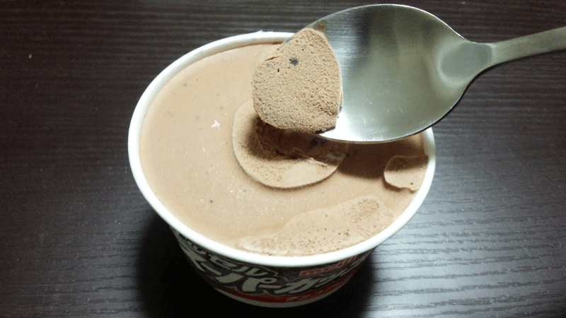 スーパーカップ　チョコクッキー